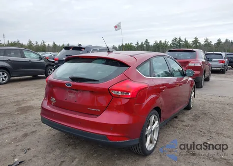 2015 Ford Focus Titanium from USA, damaged, VIN 1FADP3N27FL297502